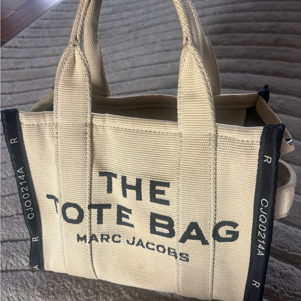 Marc Jacobs THE JACQUARD SMALL TOTE BAG